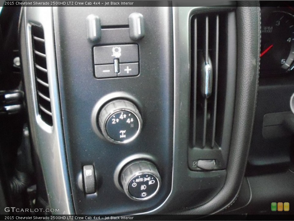 Jet Black Interior Controls for the 2015 Chevrolet Silverado 2500HD LTZ Crew Cab 4x4 #94420145