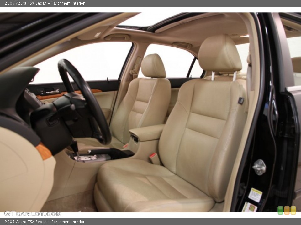 Parchment Interior Photo for the 2005 Acura TSX Sedan #94427345