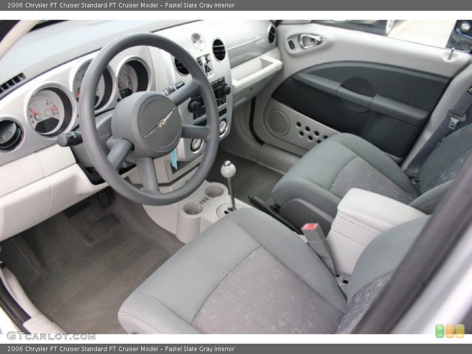 Pastel Slate Gray Interior Photo for the 2006 Chrysler PT Cruiser  #94449713