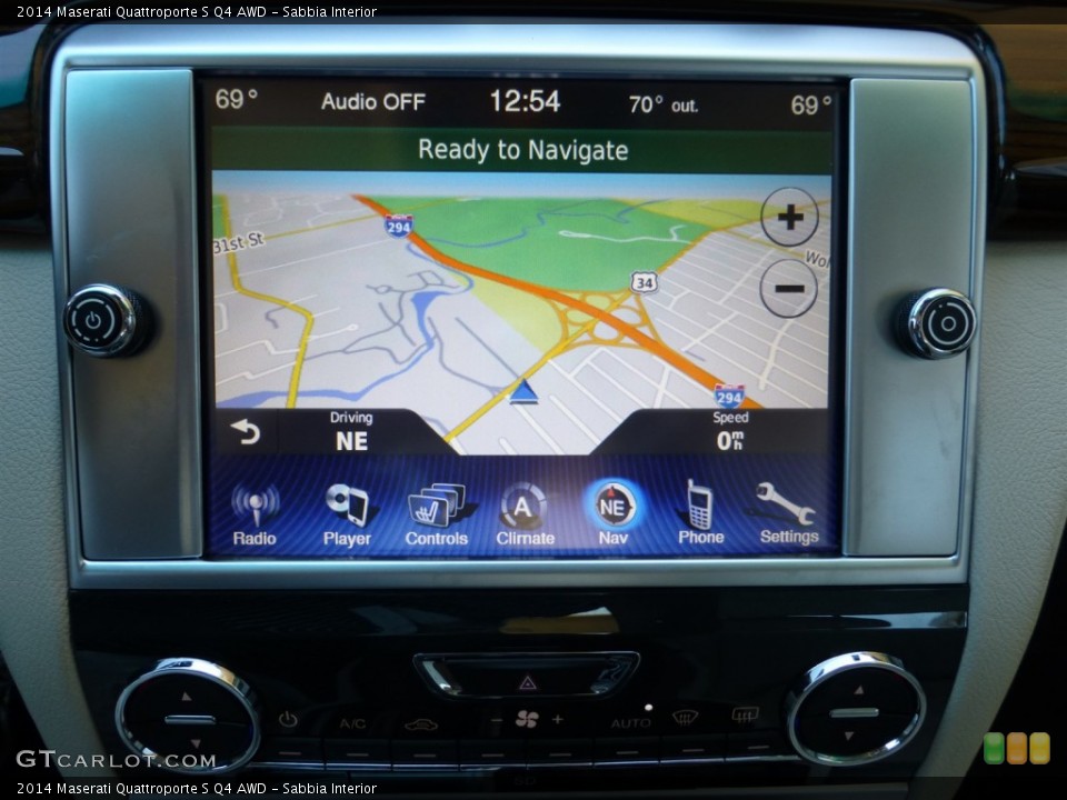 Sabbia Interior Navigation for the 2014 Maserati Quattroporte S Q4 AWD #94458173