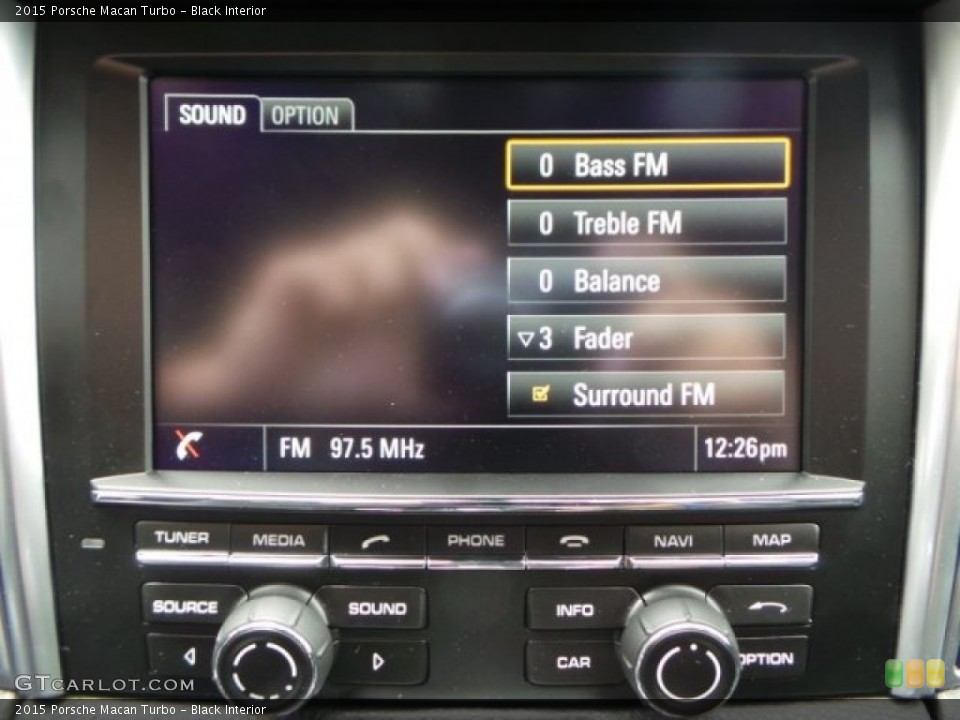 Black Interior Controls for the 2015 Porsche Macan Turbo #94459526