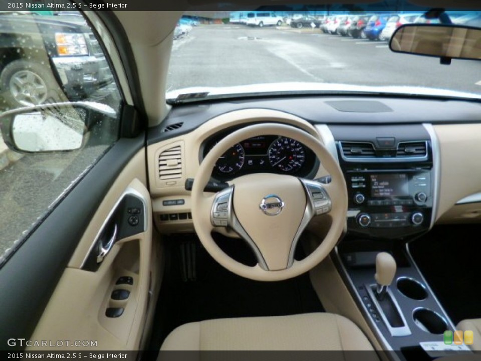 Beige Interior Dashboard for the 2015 Nissan Altima 2.5 S #94463632