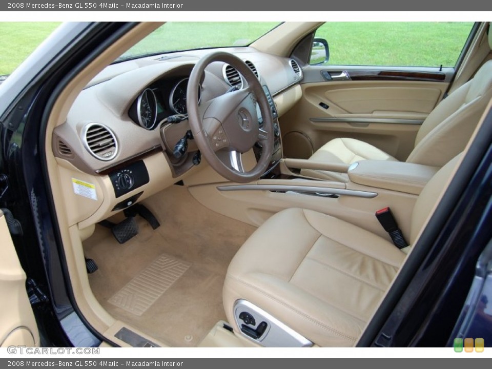 Macadamia Interior Photo for the 2008 Mercedes-Benz GL 550 4Matic #94480444