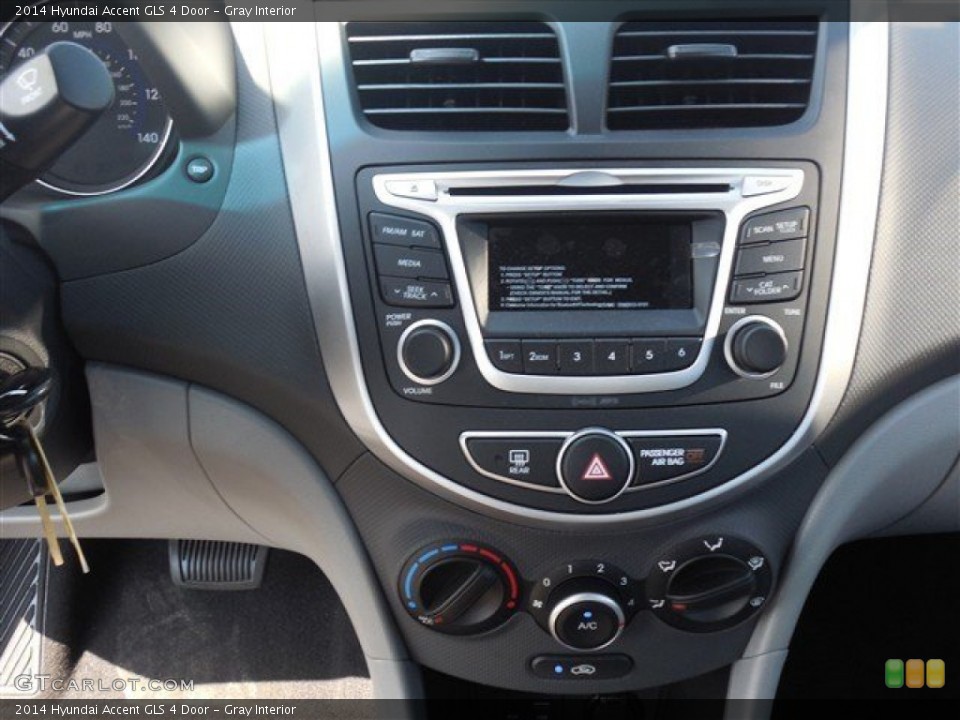 Gray Interior Controls for the 2014 Hyundai Accent GLS 4 Door #94481047