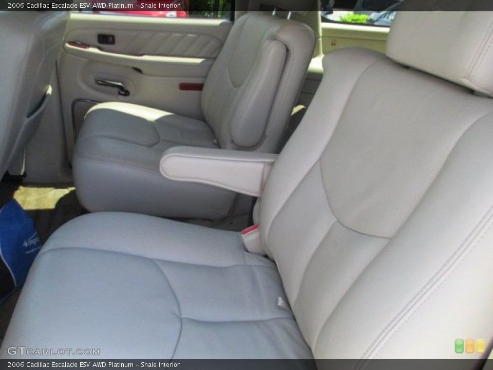 Shale Interior Rear Seat for the 2006 Cadillac Escalade ESV AWD Platinum #94494093