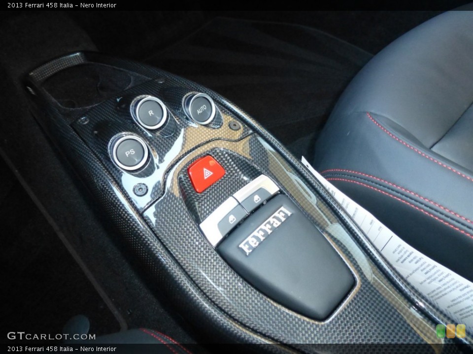 Nero Interior Controls for the 2013 Ferrari 458 Italia #94511079
