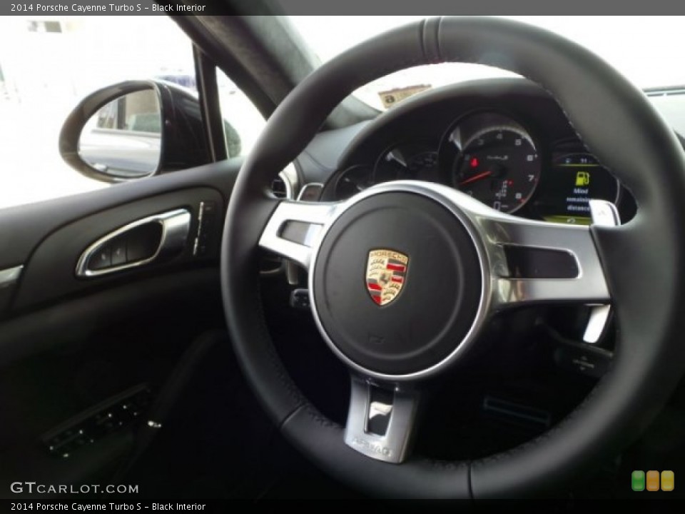 Black Interior Steering Wheel for the 2014 Porsche Cayenne Turbo S #94522056