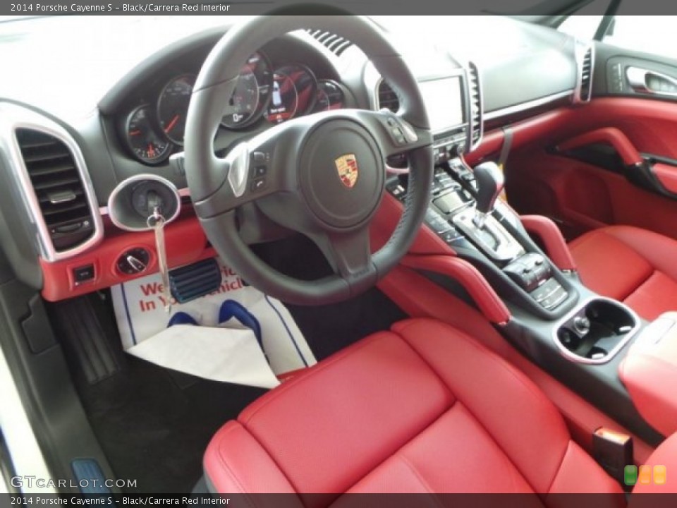 Black/Carrera Red Interior Photo for the 2014 Porsche Cayenne S #94522539