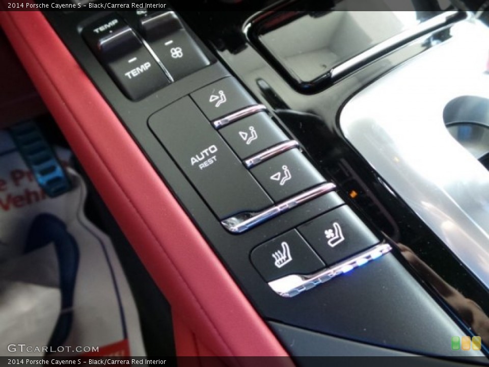 Black/Carrera Red Interior Controls for the 2014 Porsche Cayenne S #94522794