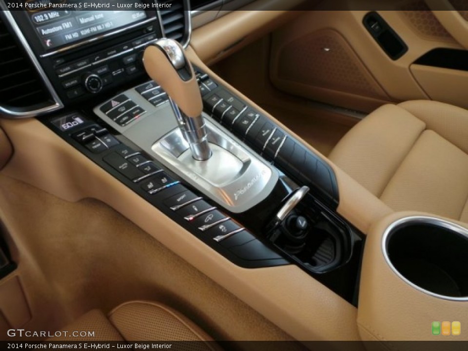 Luxor Beige Interior Transmission for the 2014 Porsche Panamera S E-Hybrid #94523562