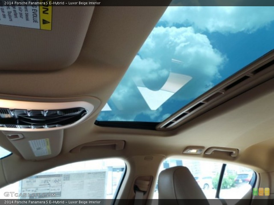 Luxor Beige Interior Sunroof for the 2014 Porsche Panamera S E-Hybrid #94523586