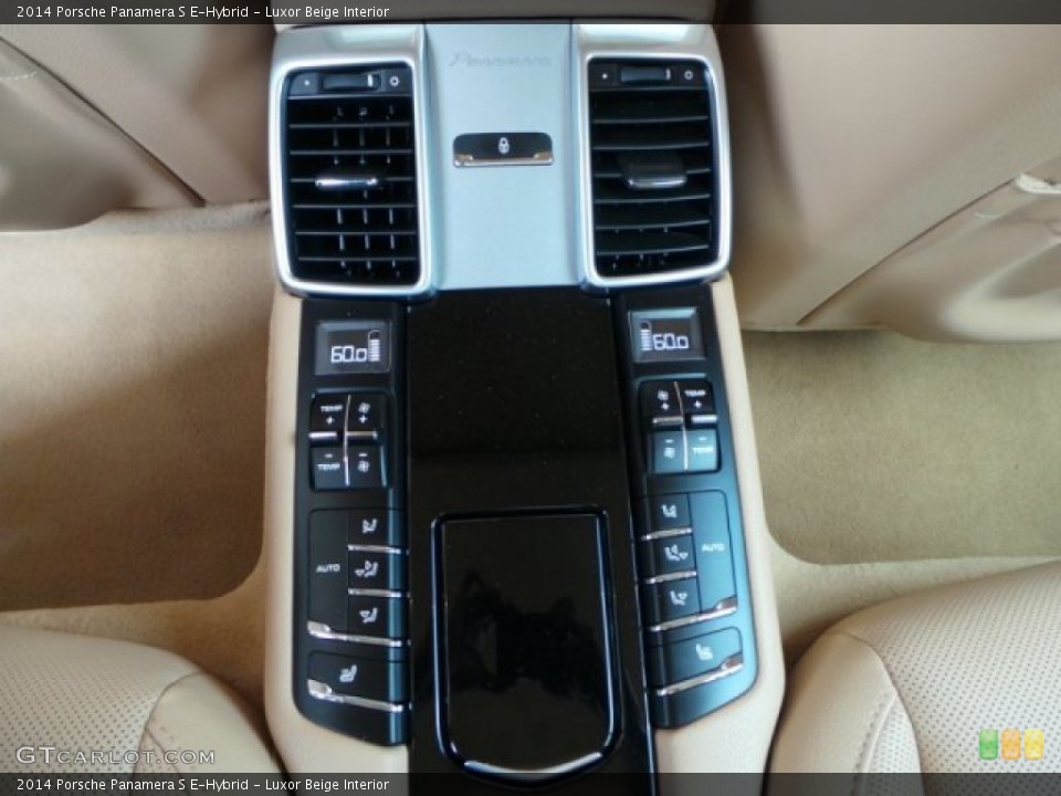 Luxor Beige Interior Controls for the 2014 Porsche Panamera S E-Hybrid #94523858