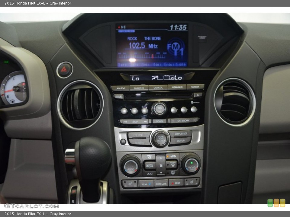 Gray Interior Controls for the 2015 Honda Pilot EX-L #94531890