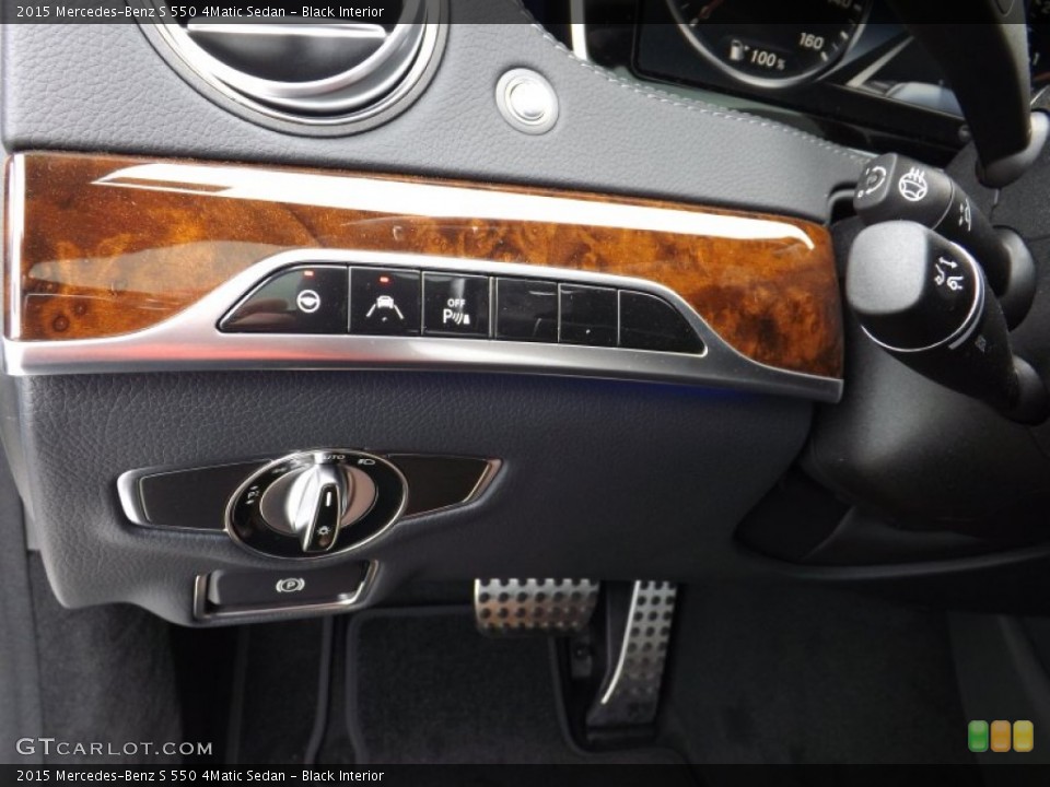 Black Interior Controls for the 2015 Mercedes-Benz S 550 4Matic Sedan #94545060