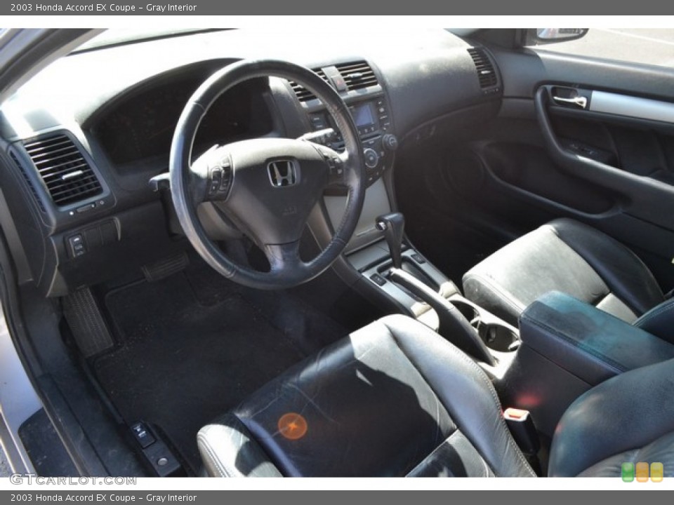 Gray Interior Photo for the 2003 Honda Accord EX Coupe #94554886