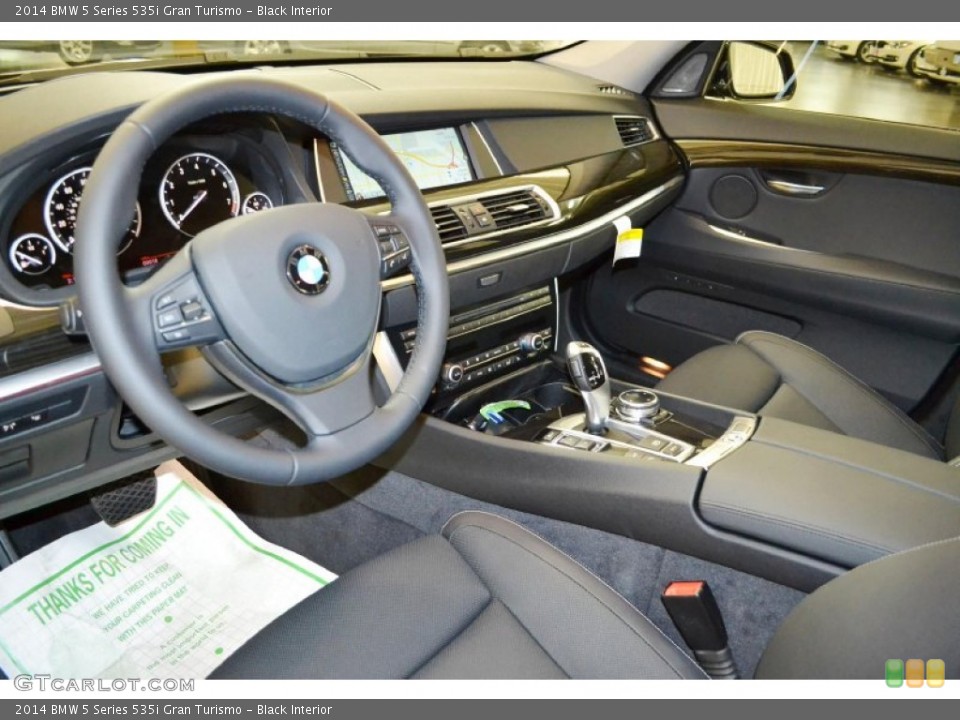 Black Interior Prime Interior for the 2014 BMW 5 Series 535i Gran Turismo #94597585