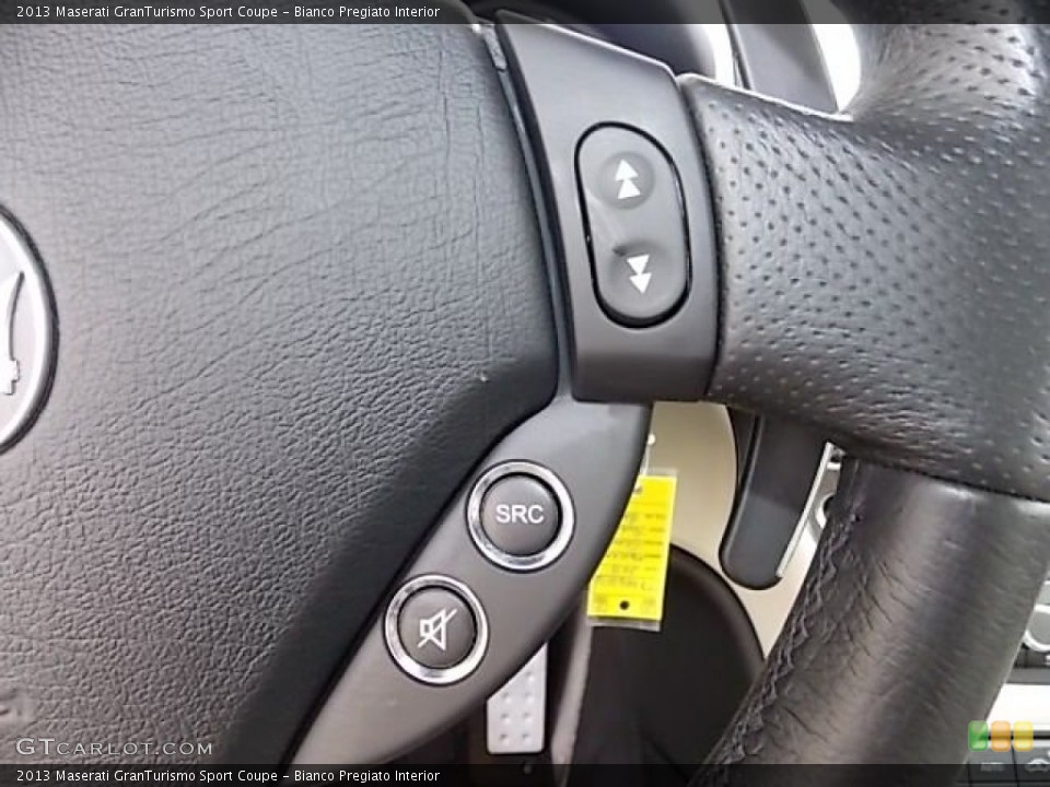 Bianco Pregiato Interior Controls for the 2013 Maserati GranTurismo Sport Coupe #94602814