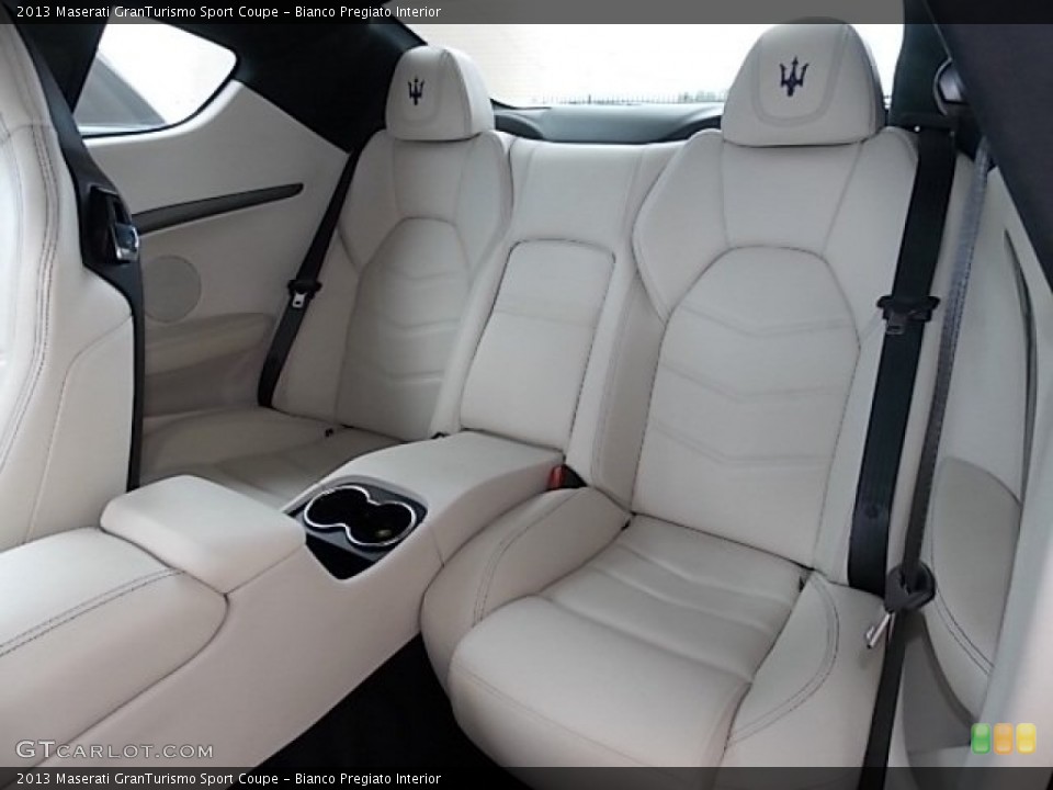 Bianco Pregiato Interior Rear Seat for the 2013 Maserati GranTurismo Sport Coupe #94602961