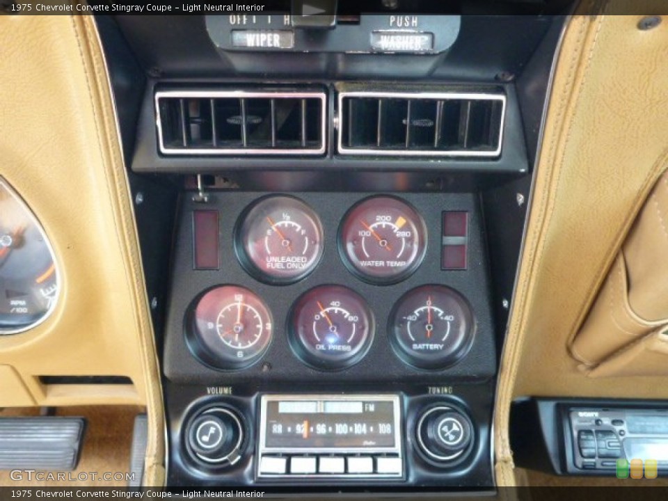 Light Neutral Interior Gauges for the 1975 Chevrolet Corvette Stingray Coupe #94605826