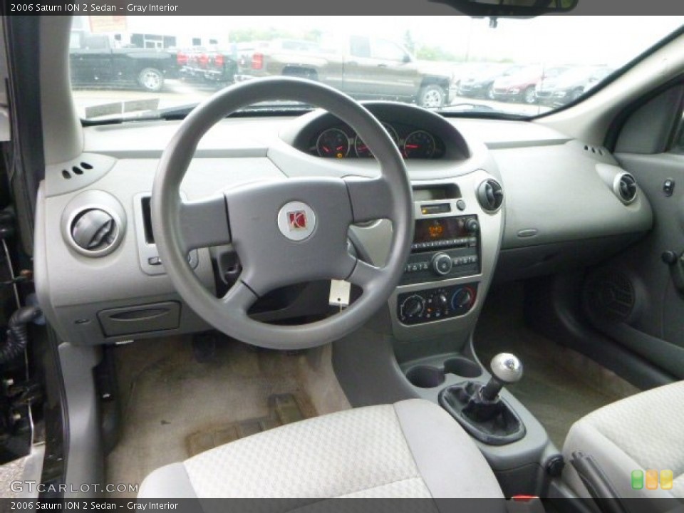Gray Interior Photo for the 2006 Saturn ION 2 Sedan #94635604