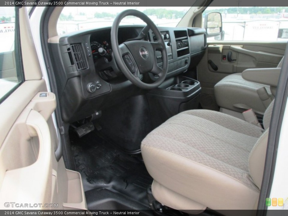 Neutral Interior Photo for the 2014 GMC Savana Cutaway 3500 Commercial Moving Truck #94636168