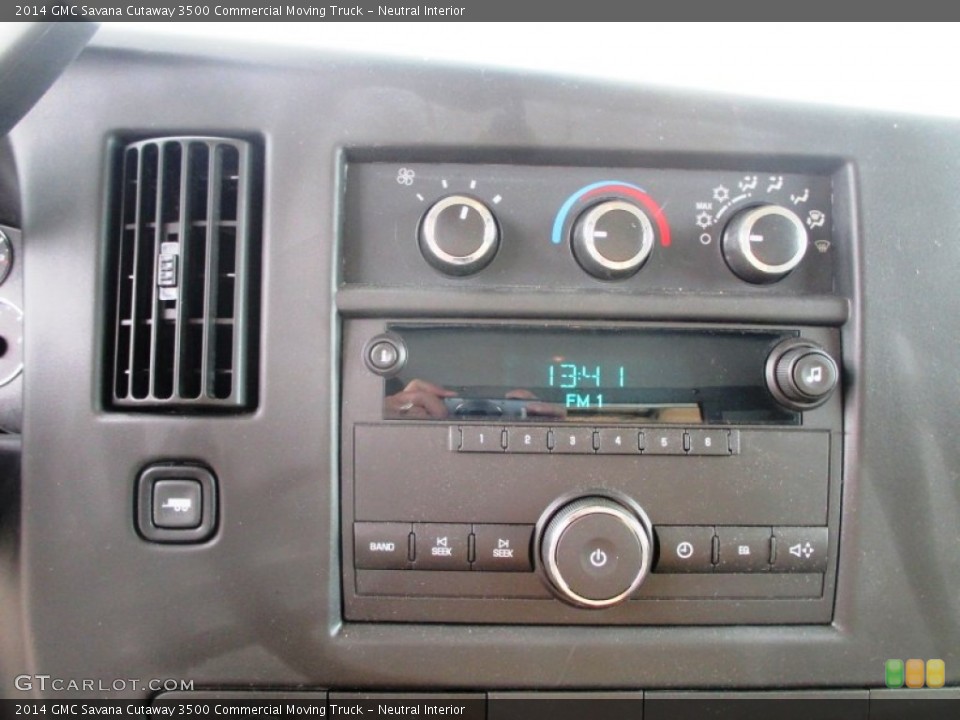 Neutral Interior Controls for the 2014 GMC Savana Cutaway 3500 Commercial Moving Truck #94636177