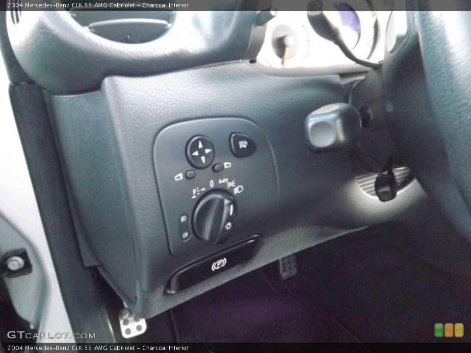 Charcoal Interior Controls for the 2004 Mercedes-Benz CLK 55 AMG Cabriolet #94640537