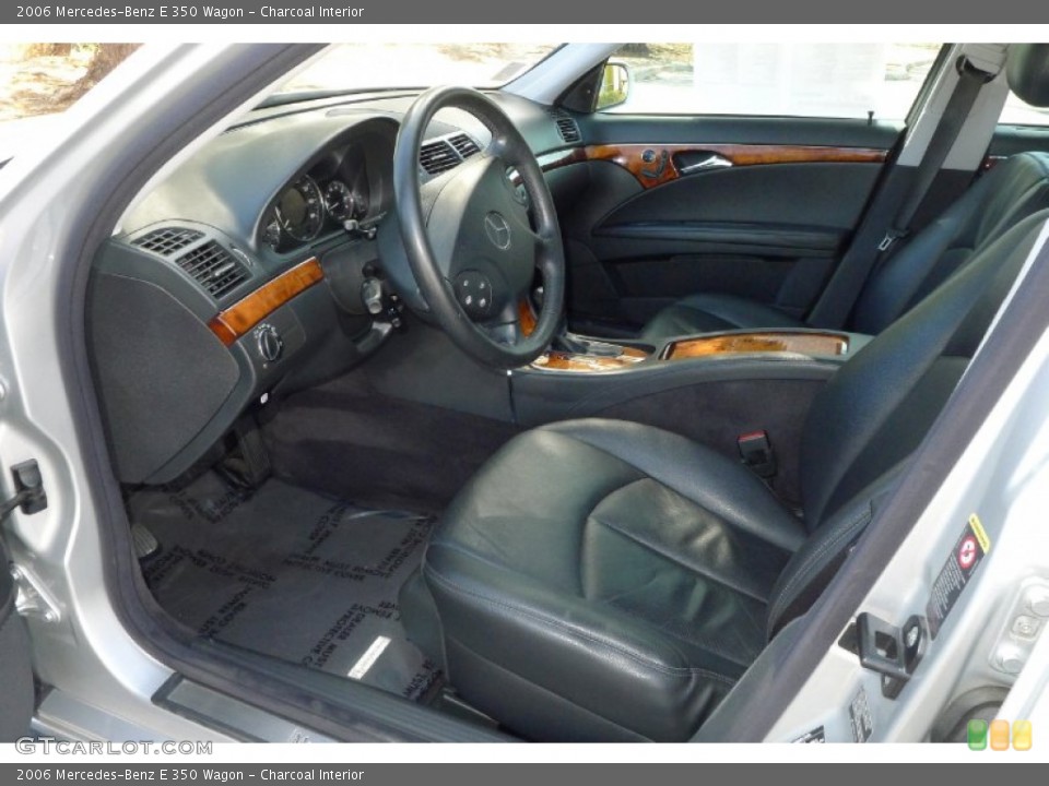 Charcoal Interior Photo for the 2006 Mercedes-Benz E 350 Wagon #94656599