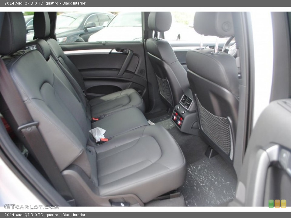 Black Interior Rear Seat for the 2014 Audi Q7 3.0 TDI quattro #94672509