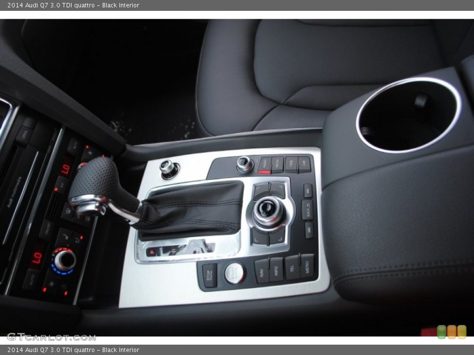 Black Interior Controls for the 2014 Audi Q7 3.0 TDI quattro #94672751