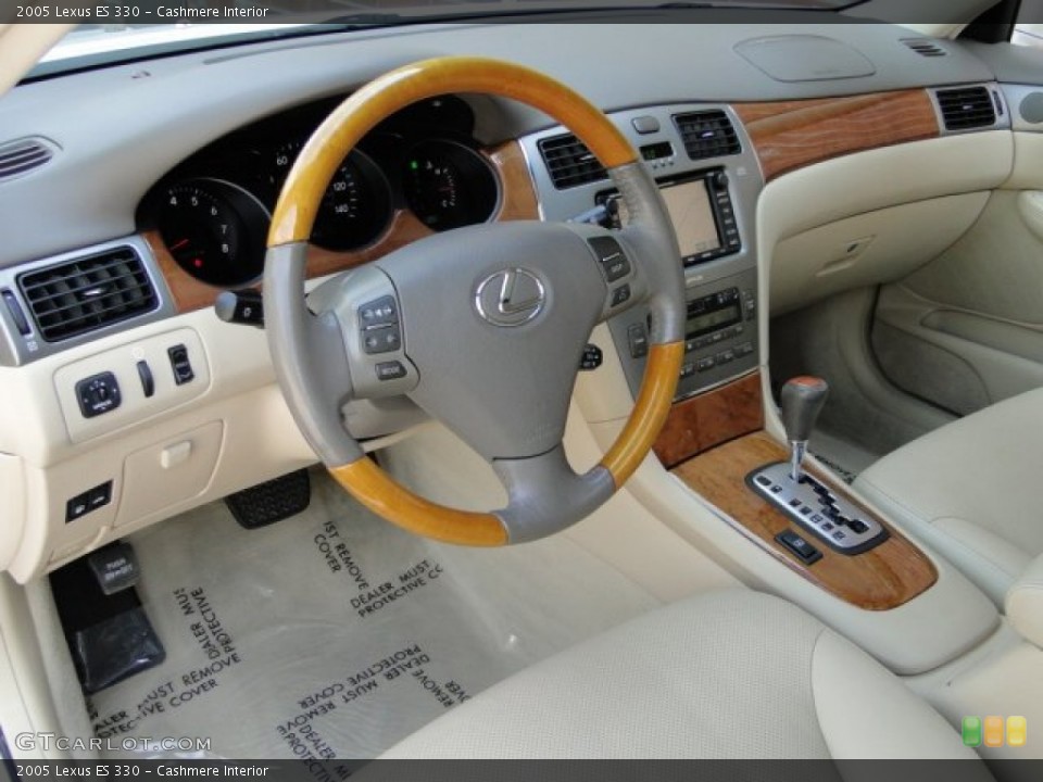 Cashmere Interior Photo for the 2005 Lexus ES 330 #94680427