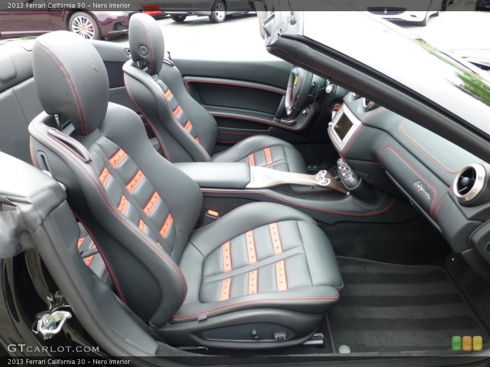 Nero Interior Front Seat for the 2013 Ferrari California 30 #94688848