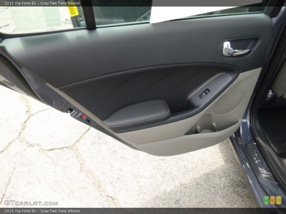 Gray Two Tone Interior Door Panel for the 2015 Kia Forte EX #94715061
