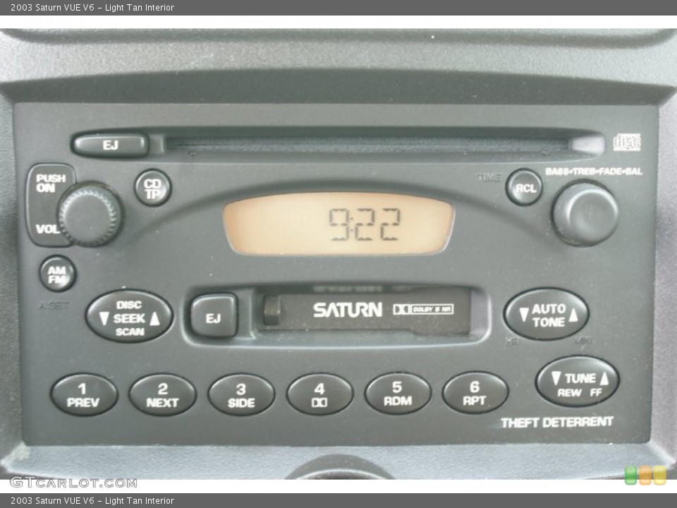 Light Tan Interior Audio System for the 2003 Saturn VUE V6 #94715565