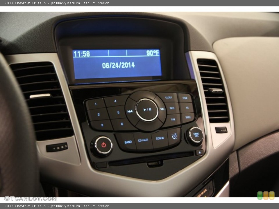 Jet Black/Medium Titanium Interior Controls for the 2014 Chevrolet Cruze LS #94731843