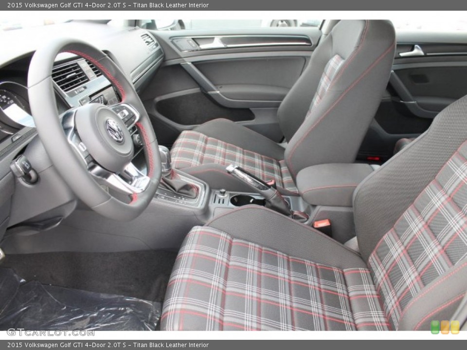 Titan Black Leather Interior Photo for the 2015 Volkswagen Golf GTI 4-Door 2.0T S #94738187