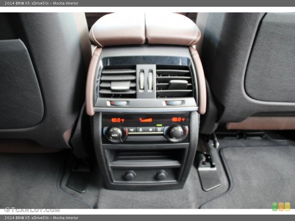 Mocha Interior Controls for the 2014 BMW X5 xDrive50i #94744978