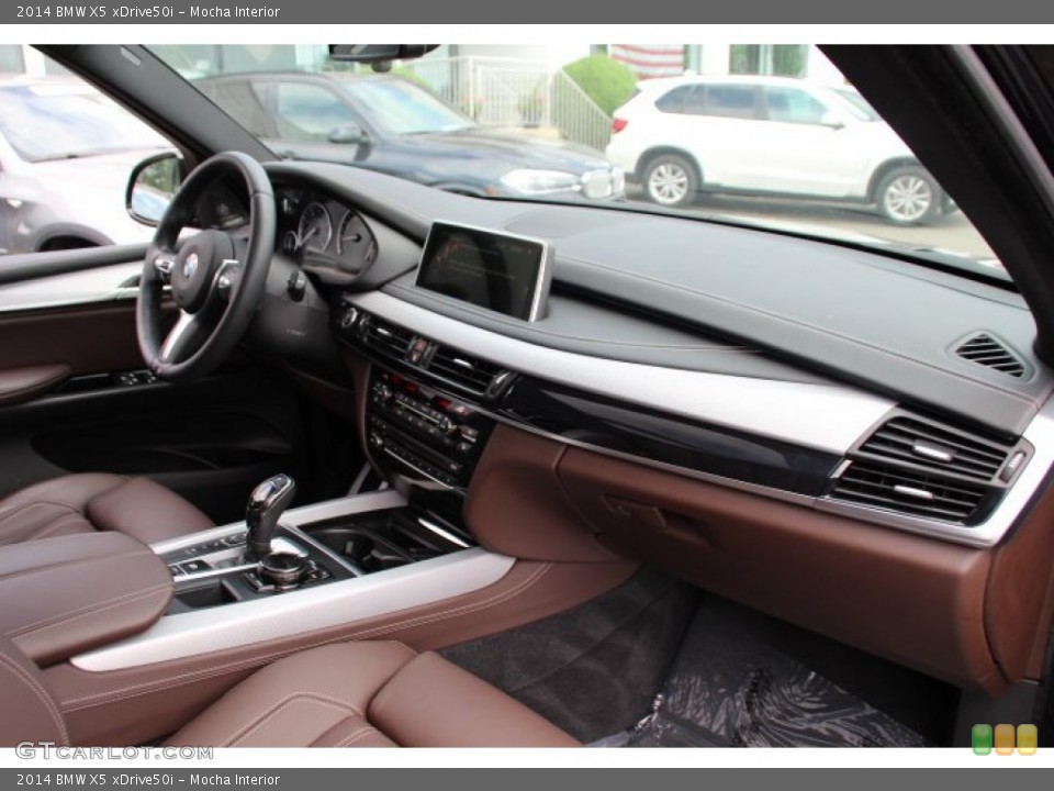 Mocha Interior Dashboard for the 2014 BMW X5 xDrive50i #94745011