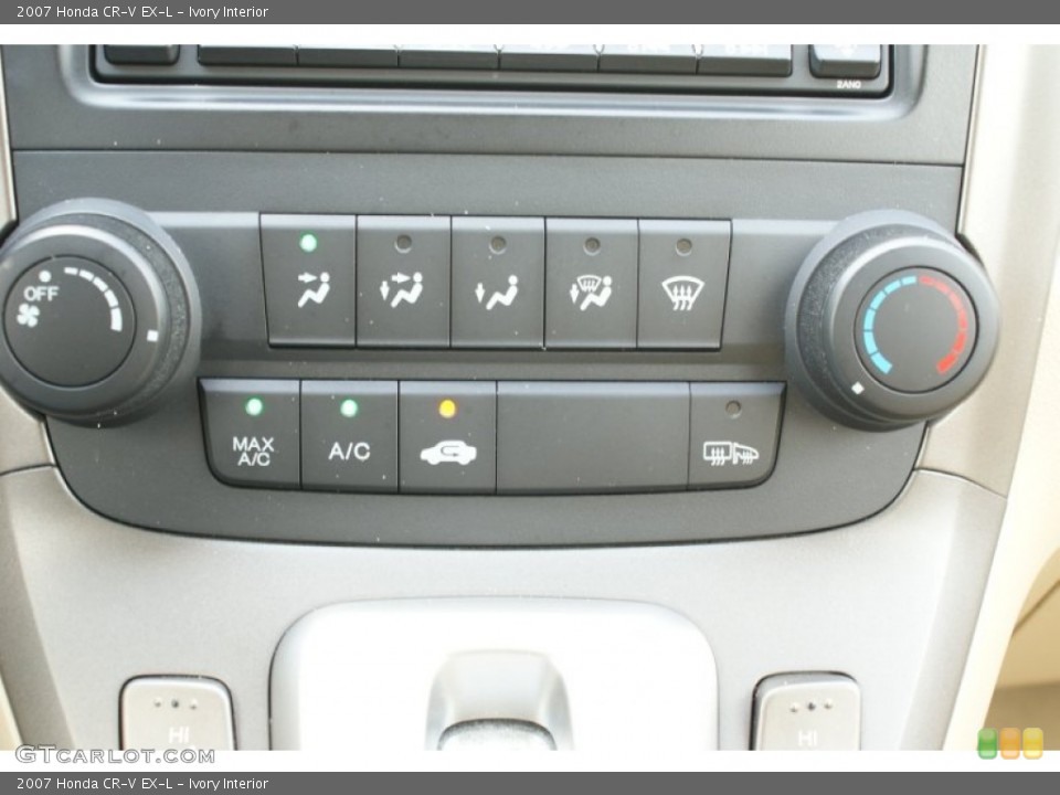 Ivory Interior Controls for the 2007 Honda CR-V EX-L #94764919
