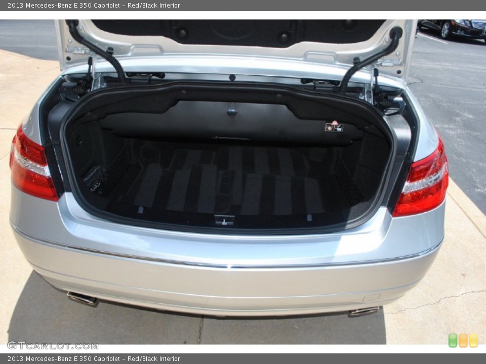 Red/Black Interior Trunk for the 2013 Mercedes-Benz E 350 Cabriolet #94767748