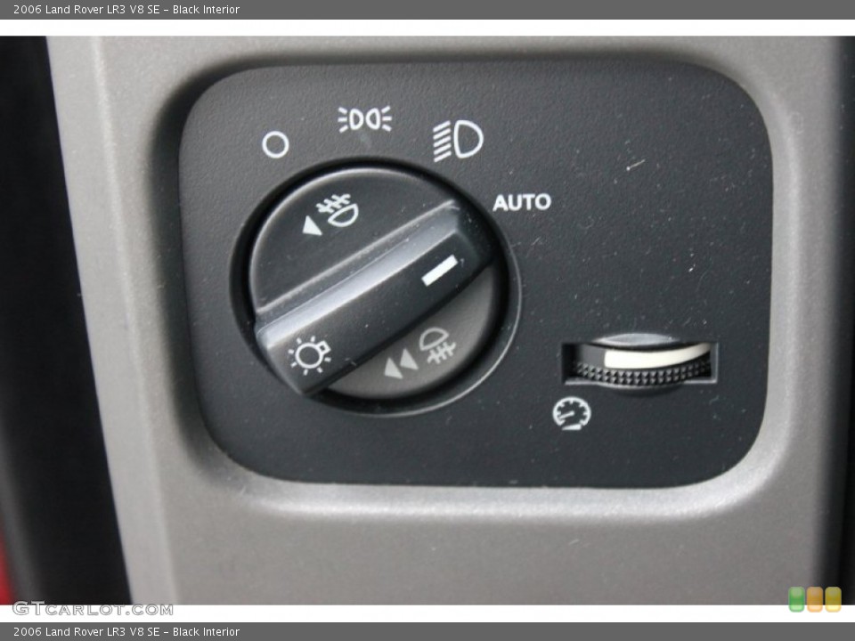 Black Interior Controls for the 2006 Land Rover LR3 V8 SE #94804803