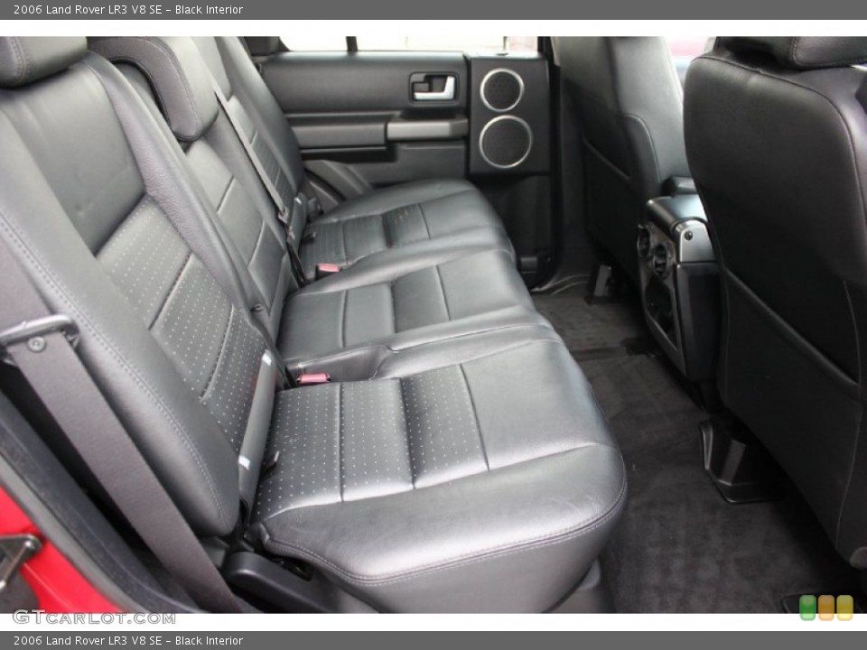 Black Interior Rear Seat for the 2006 Land Rover LR3 V8 SE #94804896