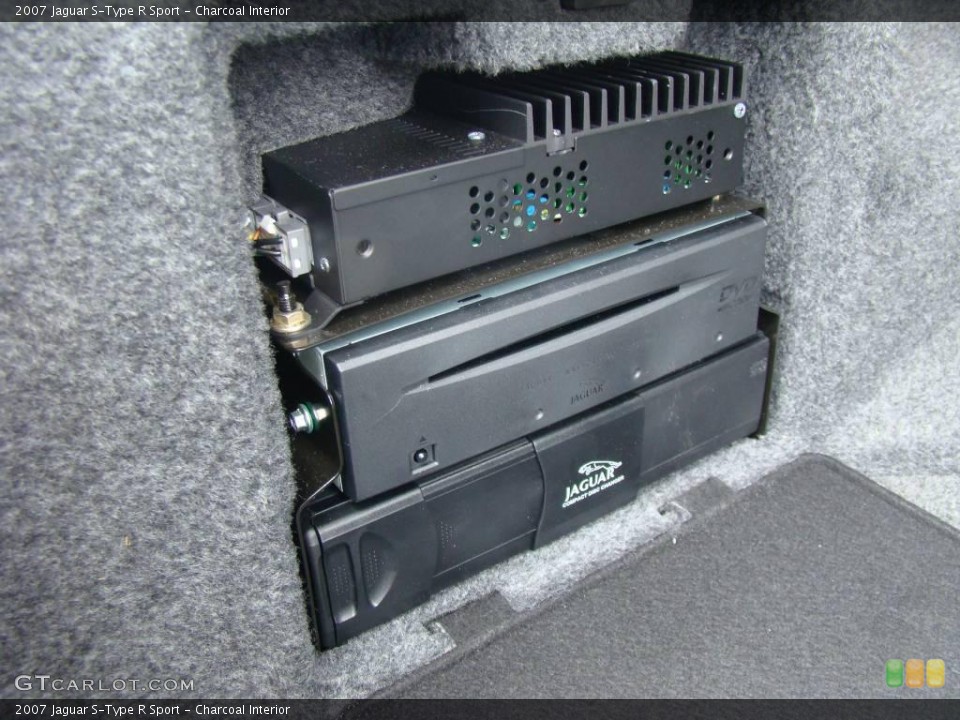 Charcoal Interior Trunk for the 2007 Jaguar S-Type R Sport #9490928
