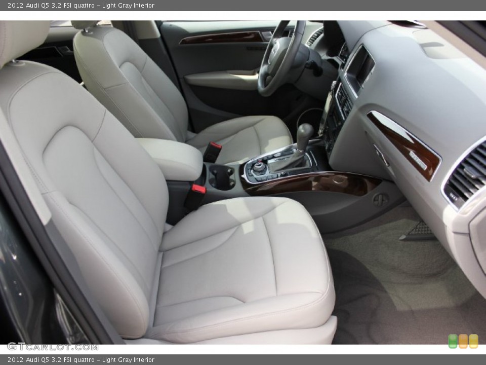 Light Gray Interior Front Seat for the 2012 Audi Q5 3.2 FSI quattro #94930317