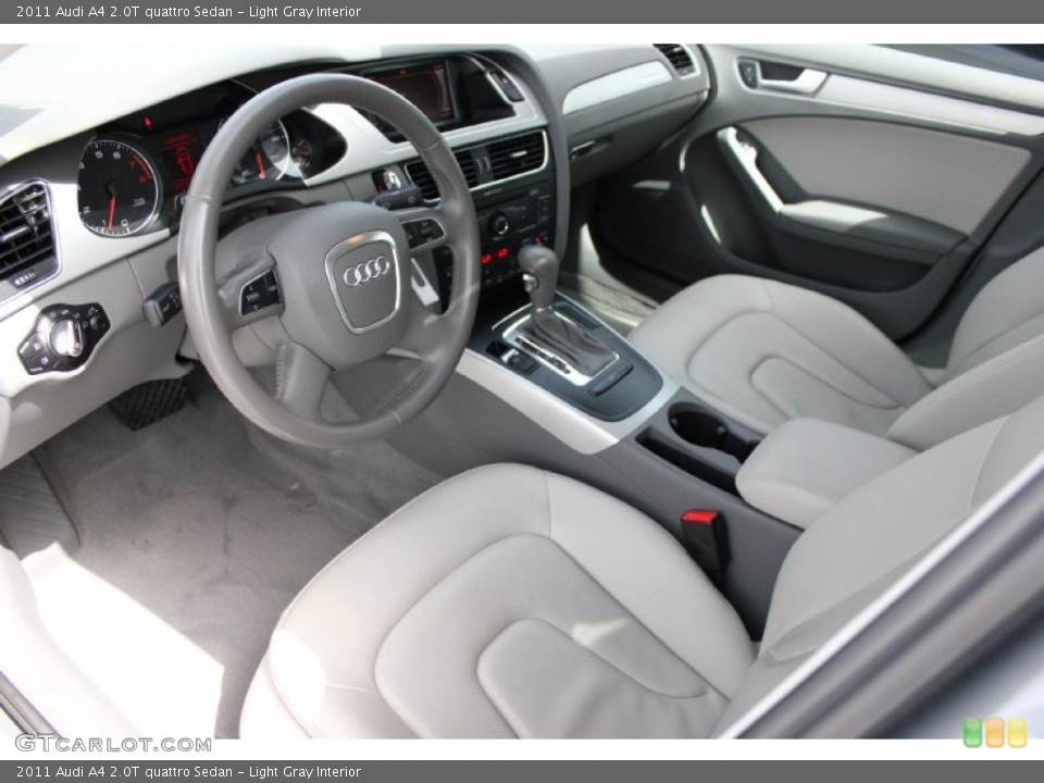 Light Gray Interior Photo for the 2011 Audi A4 2.0T quattro Sedan #94931601