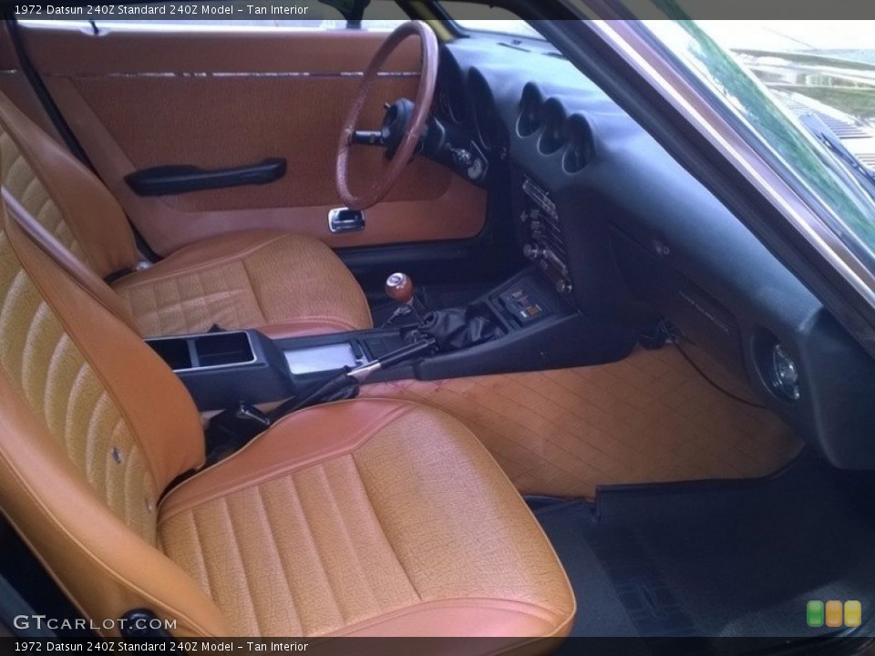 Tan 1972 Datsun 240Z Interiors