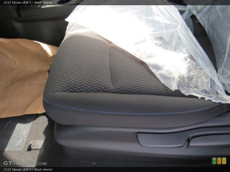 Black 2015 Nissan LEAF Interiors