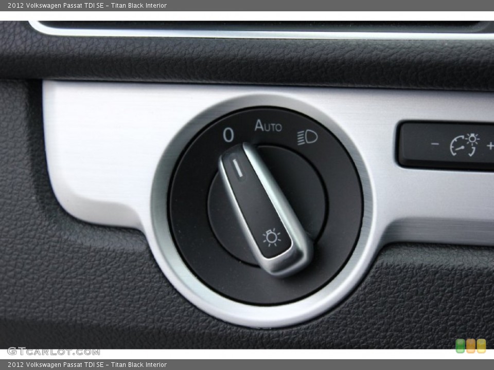 Titan Black Interior Controls for the 2012 Volkswagen Passat TDI SE #94981488