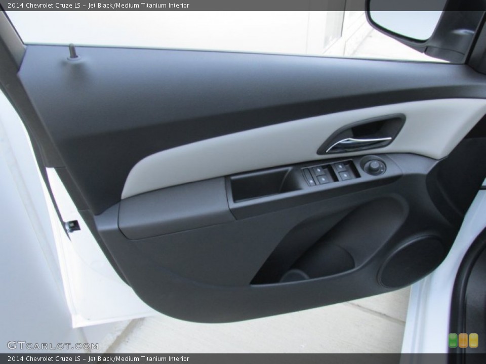 Jet Black/Medium Titanium Interior Door Panel for the 2014 Chevrolet Cruze LS #95003074
