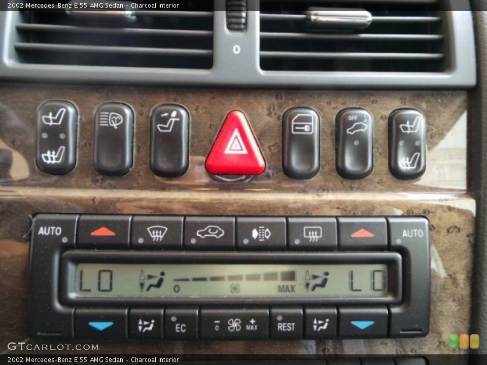 Charcoal Interior Controls for the 2002 Mercedes-Benz E 55 AMG Sedan #95017477